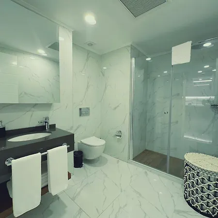 Grand Sapphire By Aircyp