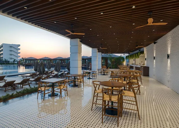 Grand Sapphire By Aircyp *