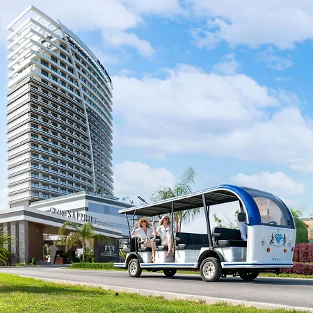 Grand Sapphire By Aircyp Apartman